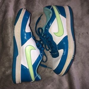 Nike Air Force style shoe